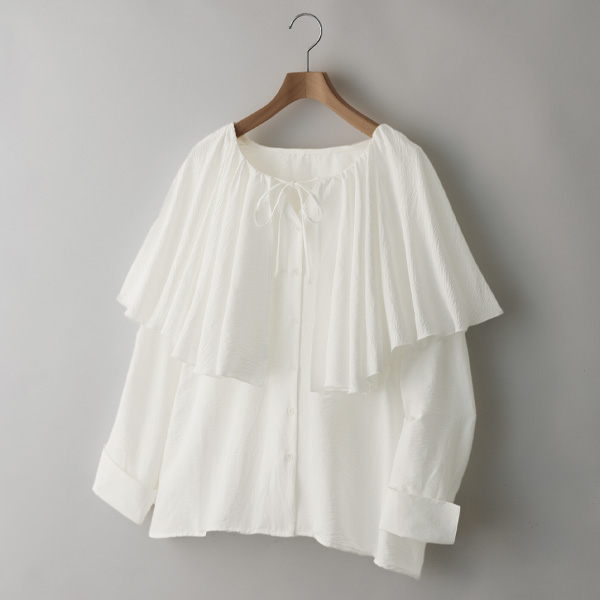 フレアデザインブラウス