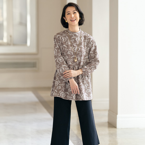 花柄ジャカードペプラムチュニック