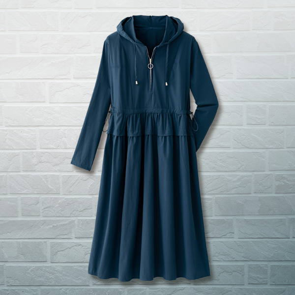 フード付デザインフレアワンピース