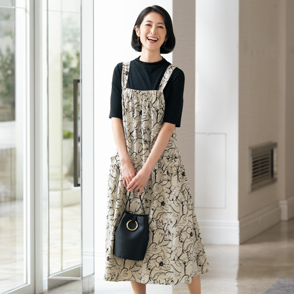 花柄プリントジャンパースカート