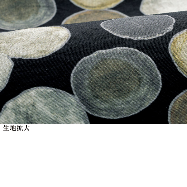 リブ使い水玉プリントブラウス