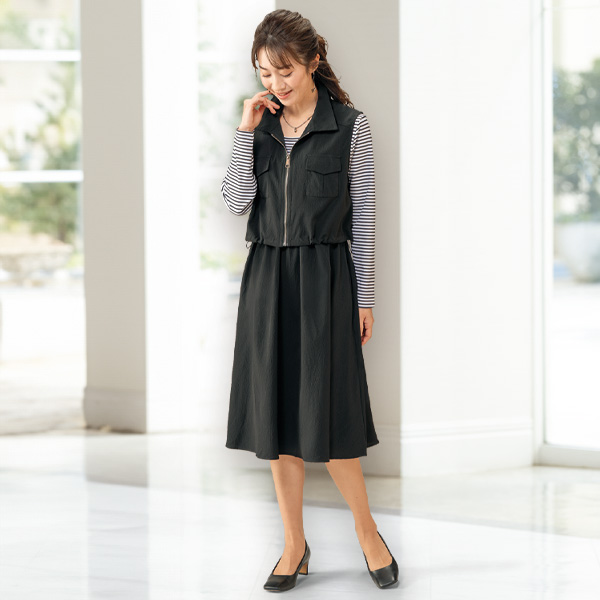 ベスト＋ドッキングワンピースアンサンブル