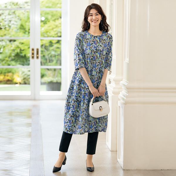 花柄プリントサッカー素材ワンピース