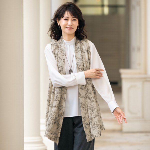 フラワープリントフリンジロングベスト