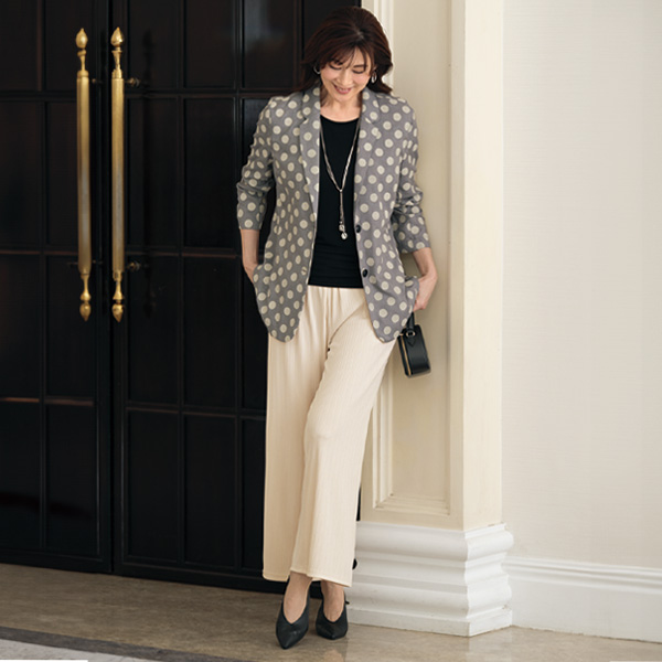 水玉柄テーラードジャケット