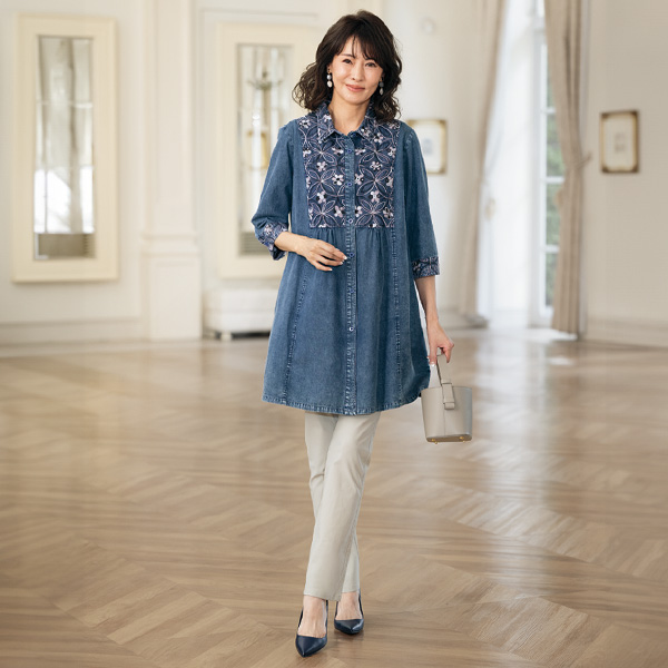 刺しゅう切替え綿洗いデニムロングブラウス