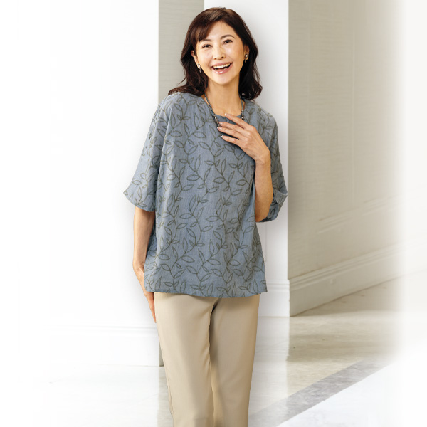 綿100％総刺しゅうゆったりブラウス