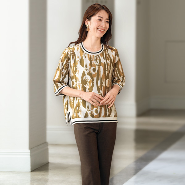 リブテープ使いプリントプルオーバー