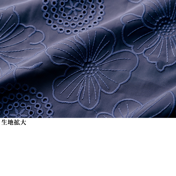 花柄刺しゅうプルオーバー