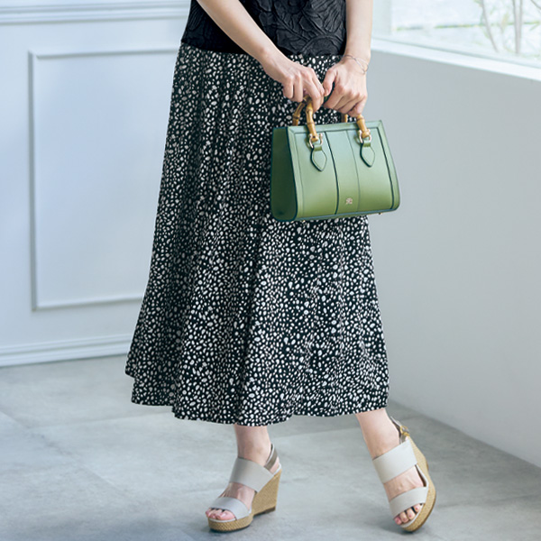 総柄プリントギャザースカート