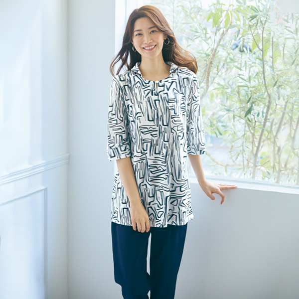 手書き風プリントカットソーチュニック