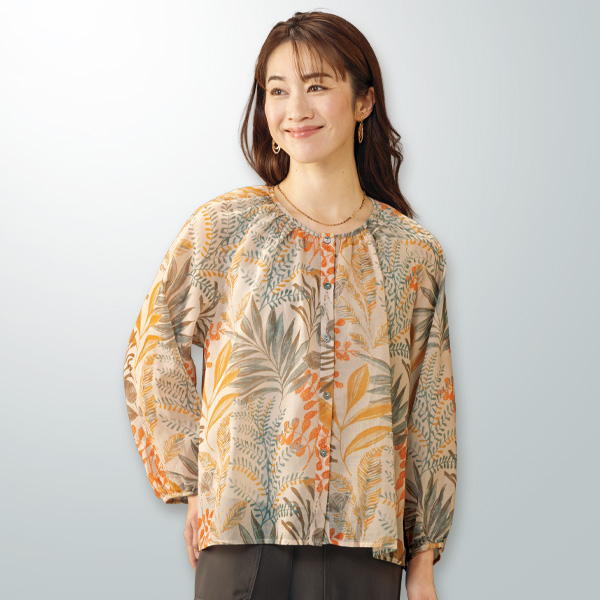 ボタニカルプリントブラウス