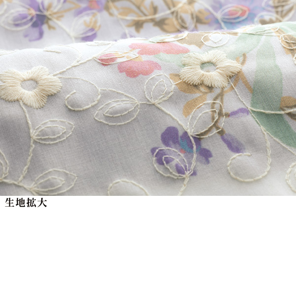 刺しゅうプリントフリル襟ブラウス