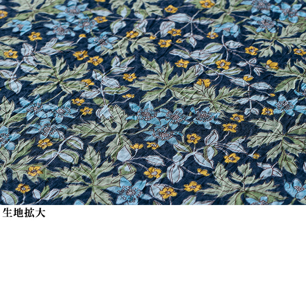 リバティプリントフレンチ袖ブラウス