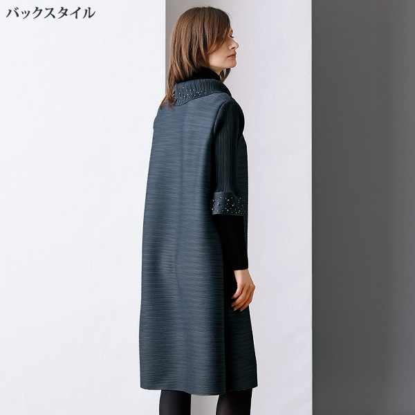 ロールカラープリーツワンピース