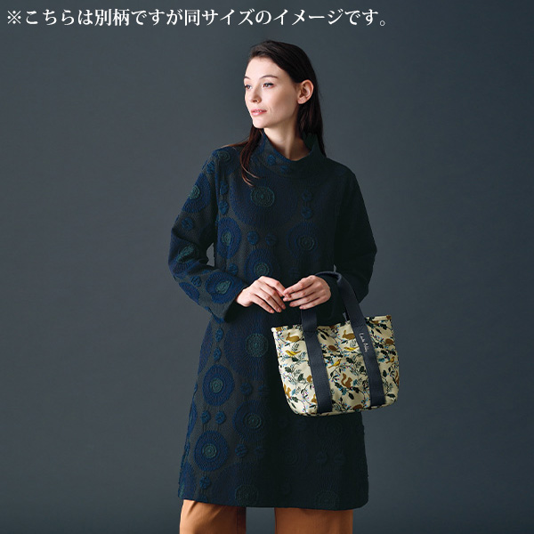 ローラアシュレイ 8ポケットトートバッグ LAURA ASHLEY ドッグズ