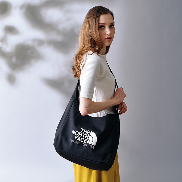 ザ・ノースフェイス ビッグショルダーバッグ THE NORTH FACE