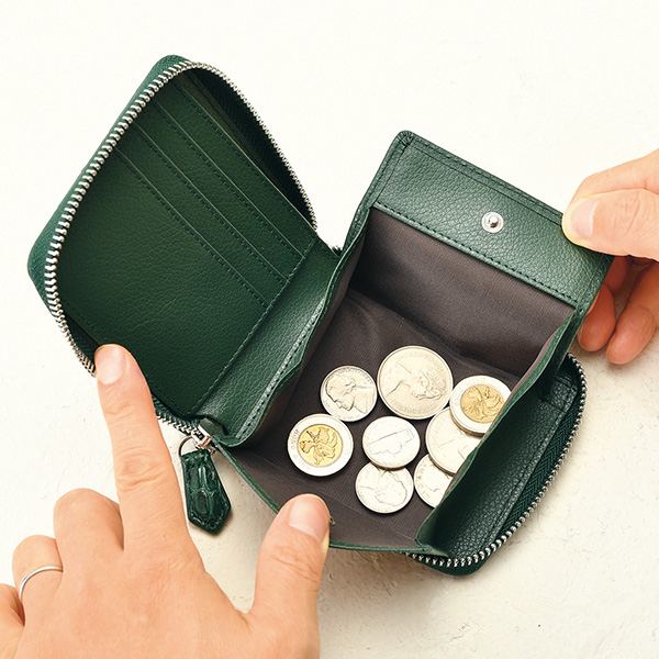 クロコダイルレザーコンパクト財布