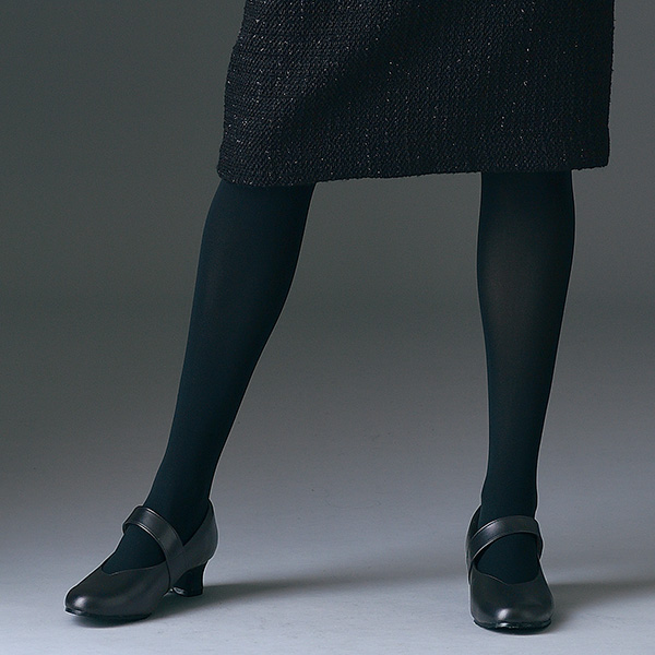 足のプロが考えた足が楽なパンプス