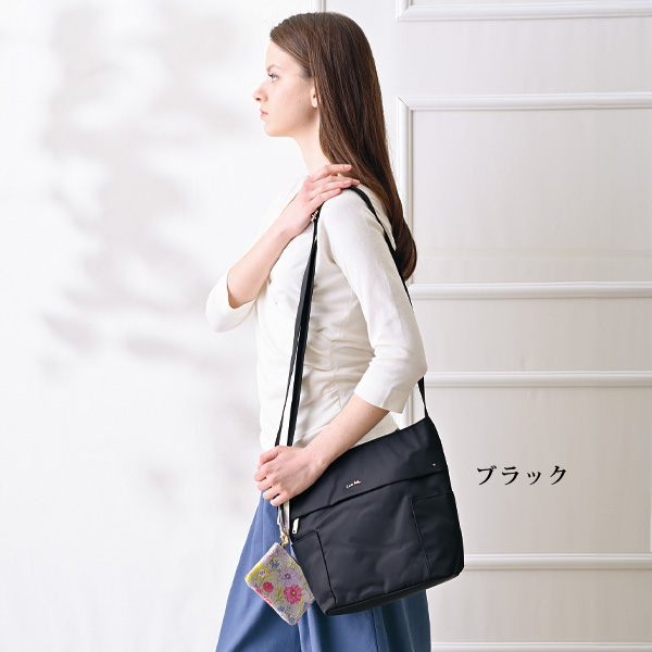 ローラアシュレイ 縦型ショルダーバッグ LAURA ASHLEY