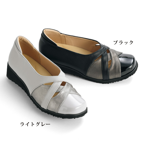 幅広クロスデザインパンプス