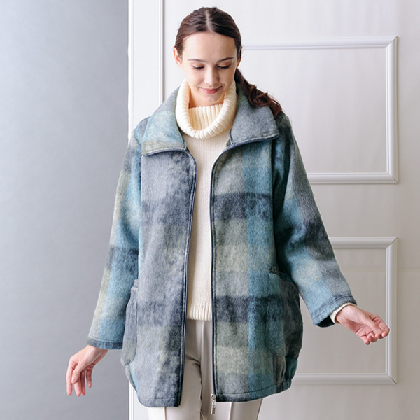 起毛素材ファスナージャケット