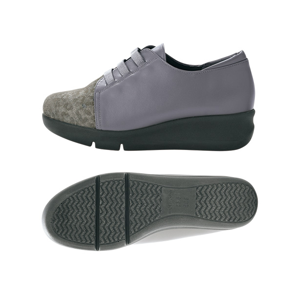 ソフト牛革コンビデザインゴム紐シューズ