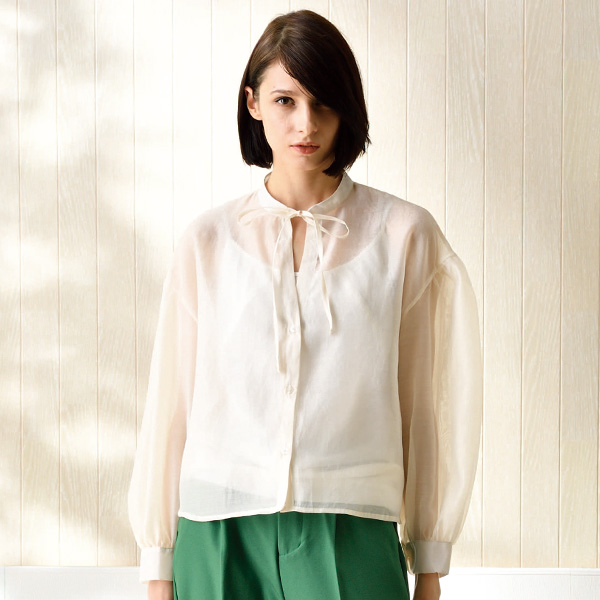 オーガンジー軽やかリボンブラウス