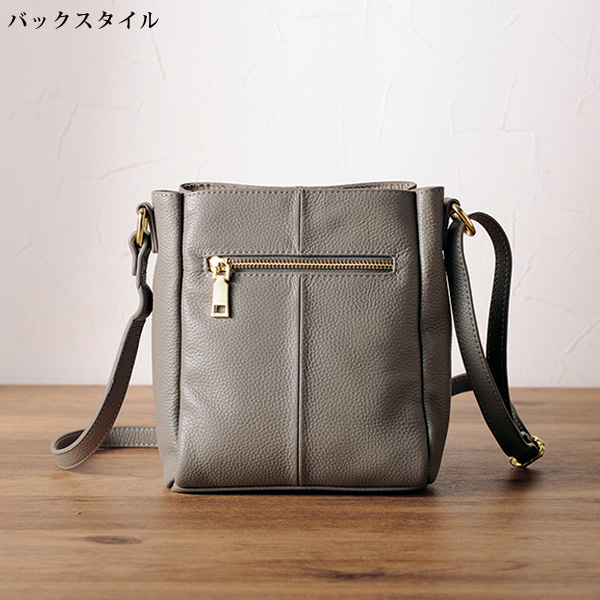 ソフト牛革ポシェット