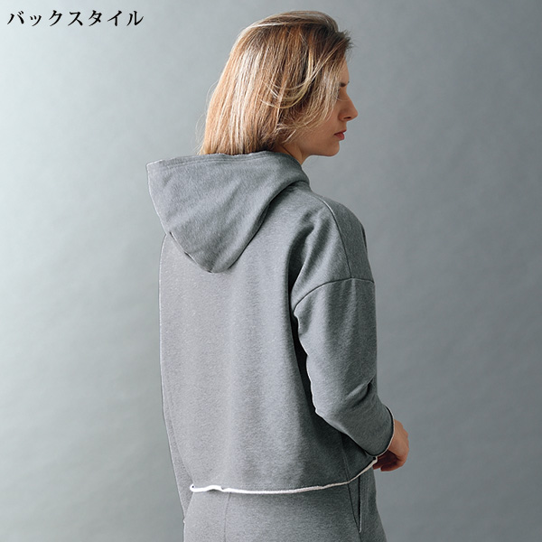 裏毛ニットフード付きトレーナー