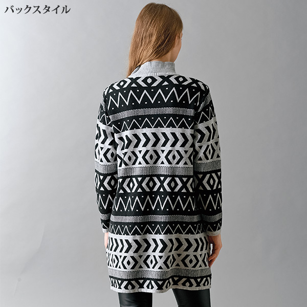 スヌード付 幾何学柄ロングニットワンピース