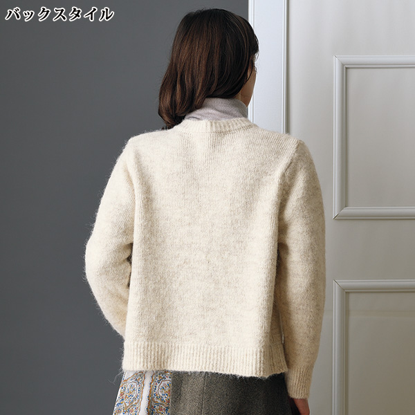 刺しゅう入り丸首ニットカーディガン