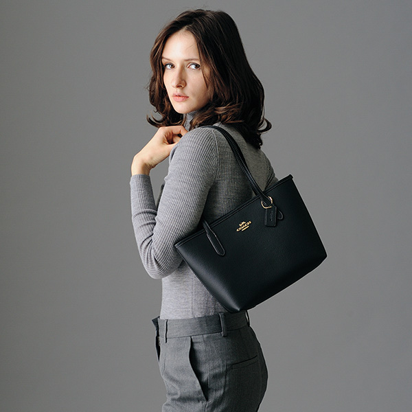 コーチ レザートートバッグ COACH