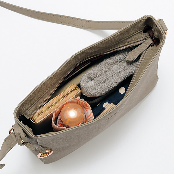 ジャンニ・バレンチノ ショルダーバッグ GIANNI VALENTINO