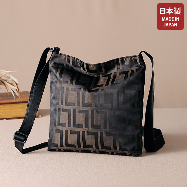 パン・クリエーション ソフトエルタテ型ショルダーバッグ PAN CREATION