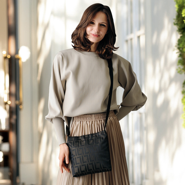 パン・クリエーション ソフトエルタテ型ショルダーバッグ PAN CREATION