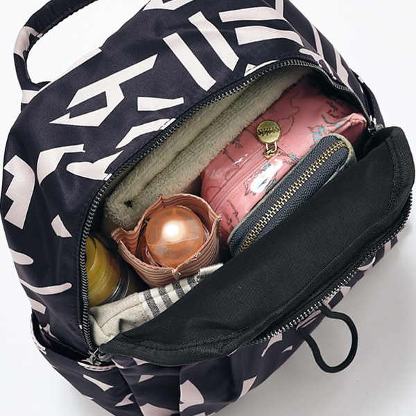 シャーリングデザインタウンリュック