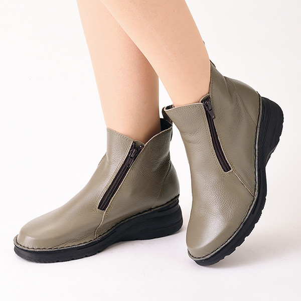 山羊革両サイドファスナーショートブーツ