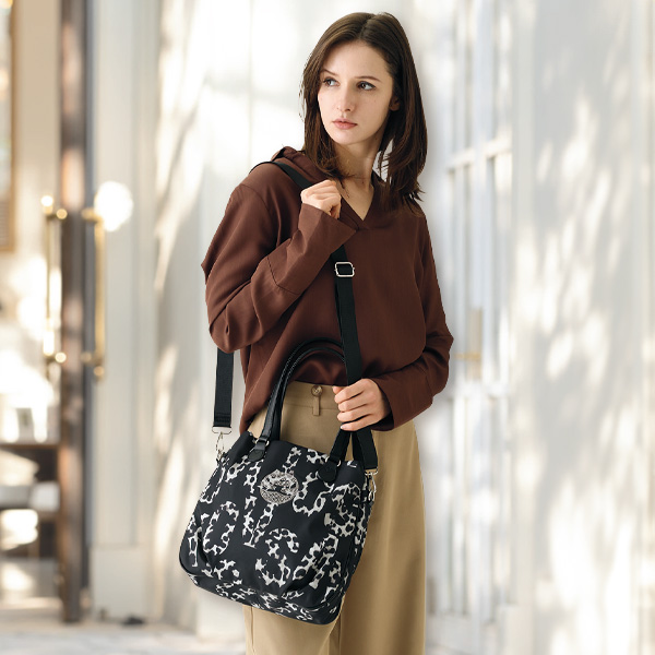 サボイ レオパード柄3層式 2WAYバッグ SAVOY