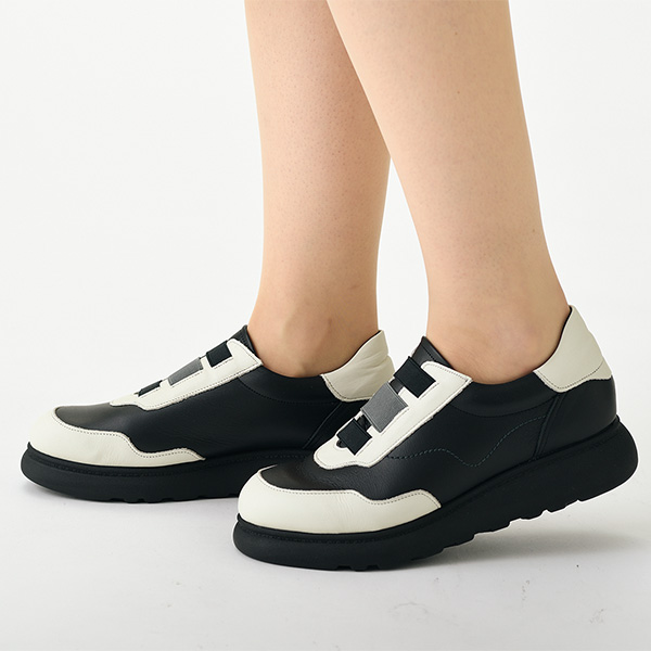 カリシモ・アルテ 牛革配色甲ゴムスニーカー Carissimo alte