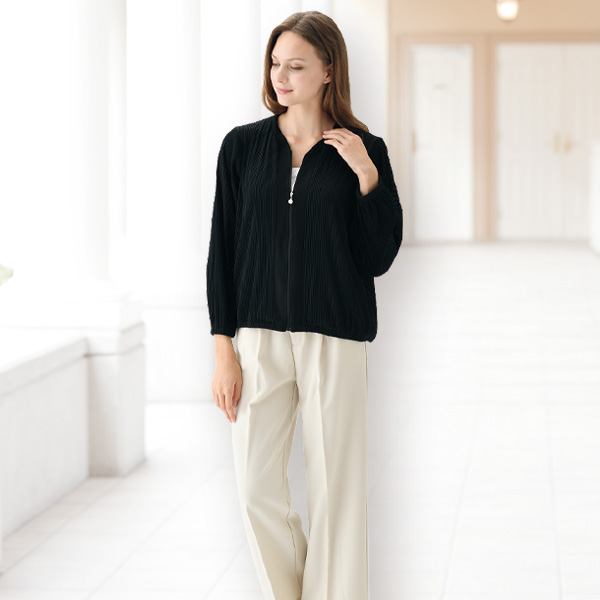 プリーツブルゾン