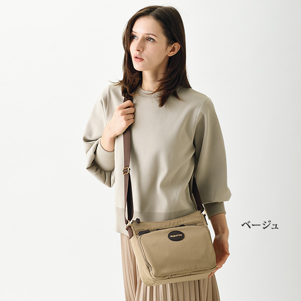 はっ水ナイロンショルダーバッグ
