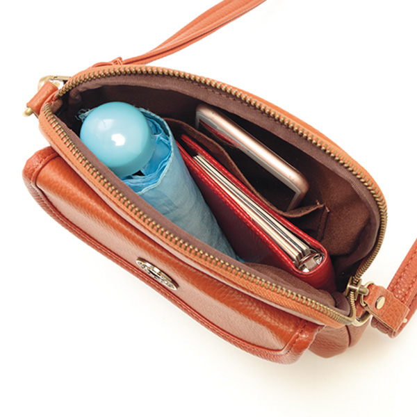 豊岡工房 スマホが触れる牛革ショルダーバッグ