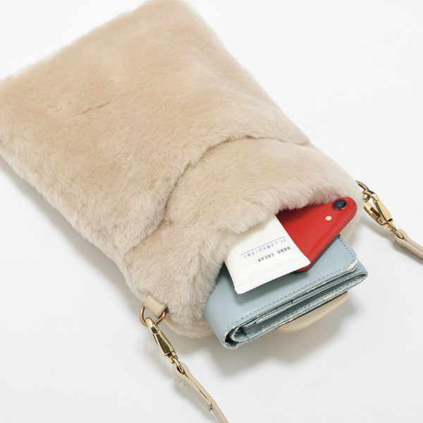 本革ムートンショルダーバッグ