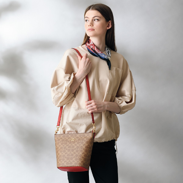 コーチ シグネチャーショルダーバッグ COACH