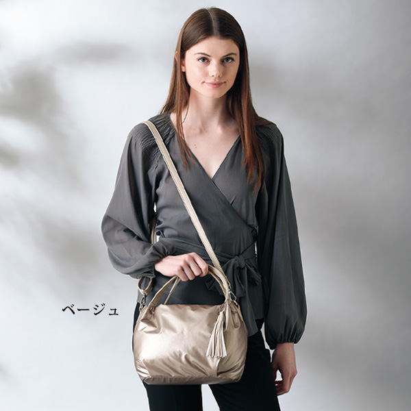 はっ水加工シャイニー2WAYバッグ