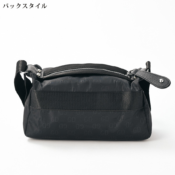 ロゴジャカードショルダーバッグ