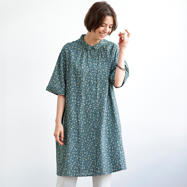 リーフプリントシャツワンピース