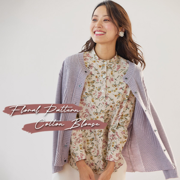日本製小花柄ブラウス