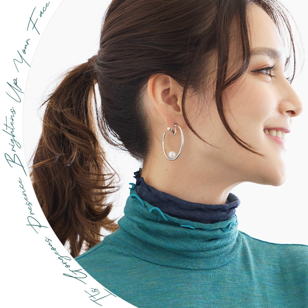 配色襟ウール混プルオーバー